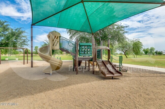 Building Photo - 4604 E Prickly Pear Trail
