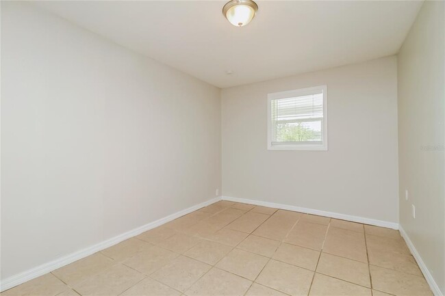 Building Photo - 535 San Lanta Cir