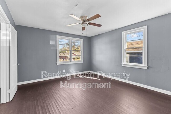 Building Photo - 1402 Bragg St