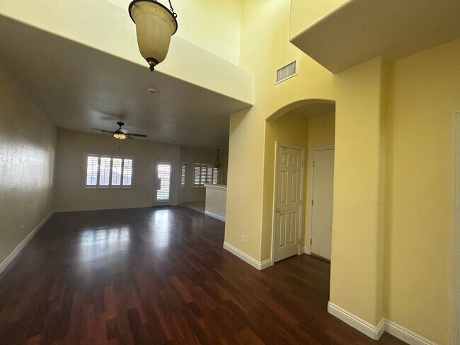 Building Photo - wonderful 3 bedroom home