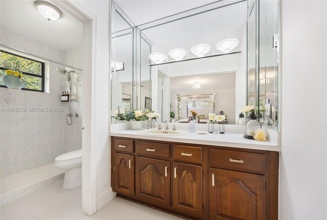 Building Photo - 20450 SW 198th Ave