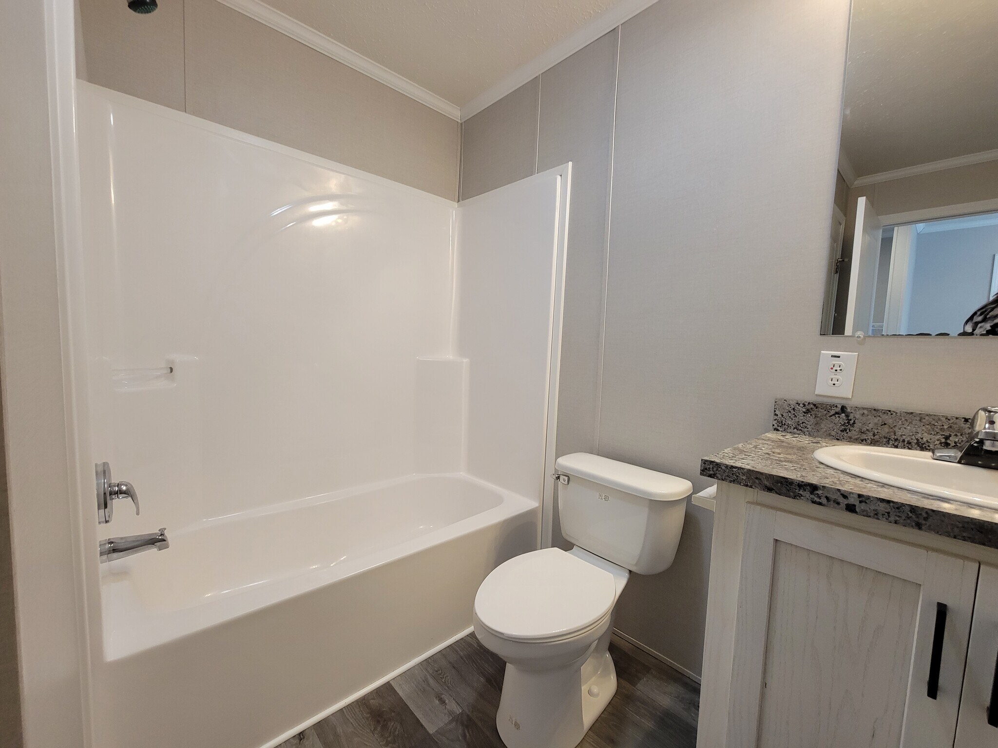 Building Photo - 38019 Pardo Dr