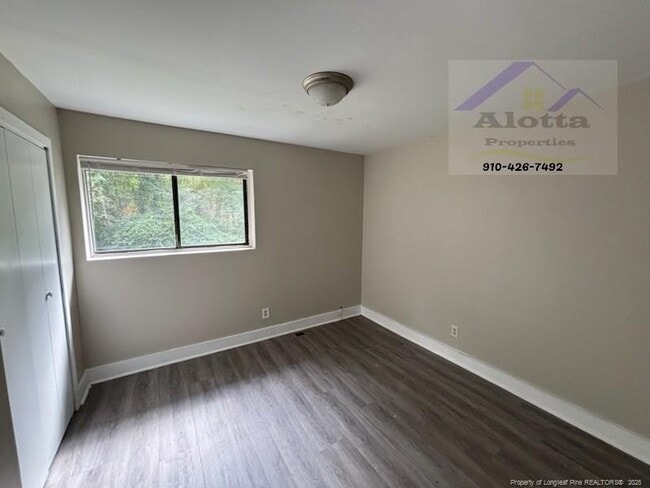 Building Photo - 5114 Paul Peel Pl