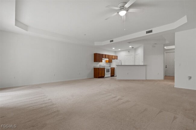 Building Photo - 16217 Via Solera Cir