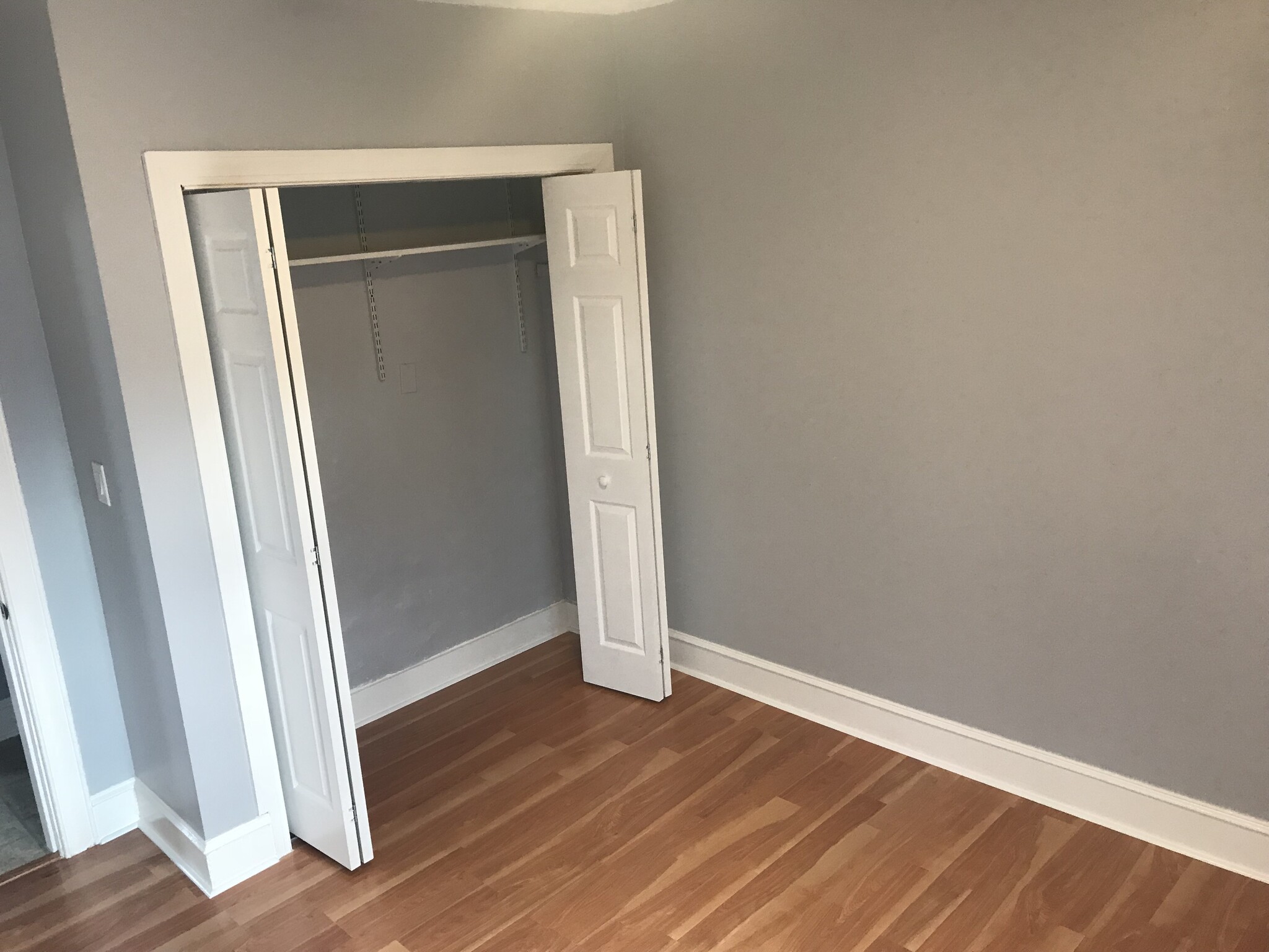 Building Photo - 107 Reservoir Ave