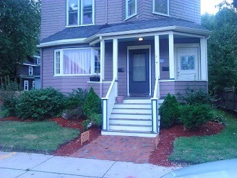 Primary Photo - 74 Sydney St