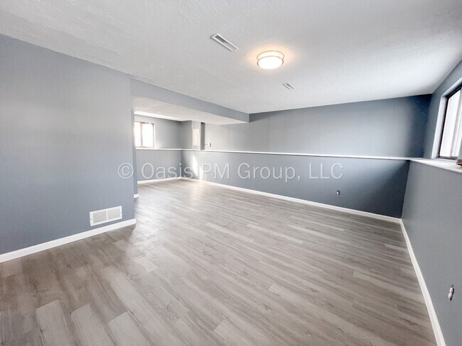 Building Photo - 3693 Potomac St