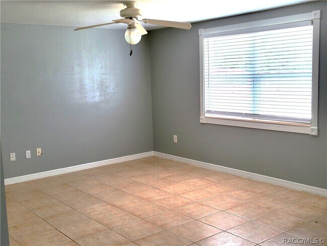 Building Photo - 9482 N Citrus Springs Blvd