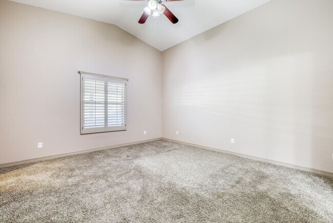 Building Photo - Beautiful 3 bed-2 baths home in 79911