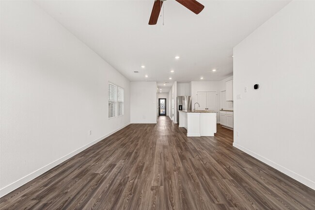 Building Photo - 5623 Fresh View Ct