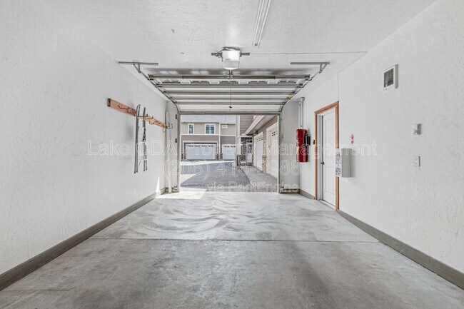 Building Photo - 4505 Greenchain Loop