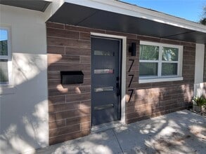 Building Photo - 777 12th Ave N
