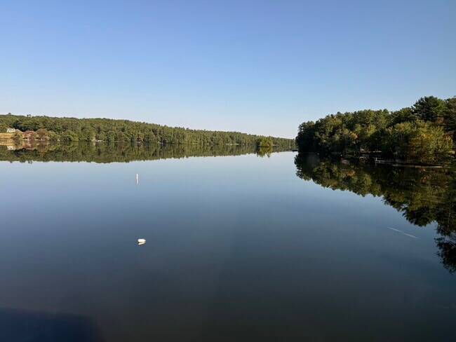 Building Photo - 3 Pond Rd