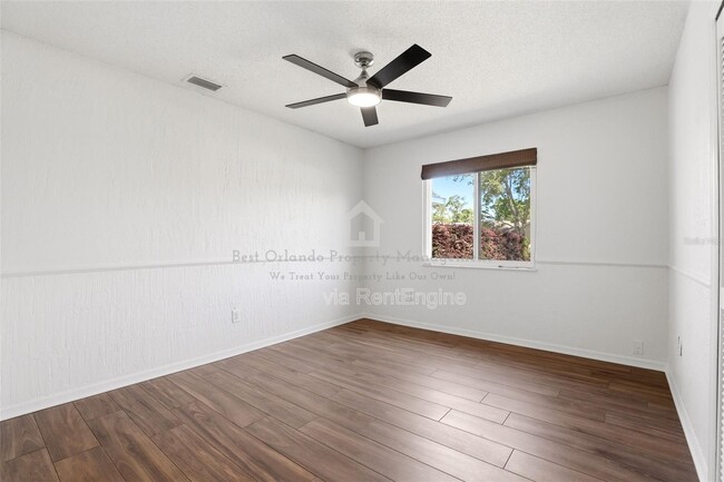 Building Photo - 7326 Wethersfield Dr
