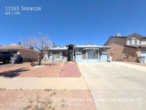 Building Photo - East El Paso 4 bed plus office area with R...