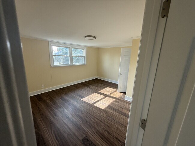 Building Photo - 1709 Cass St