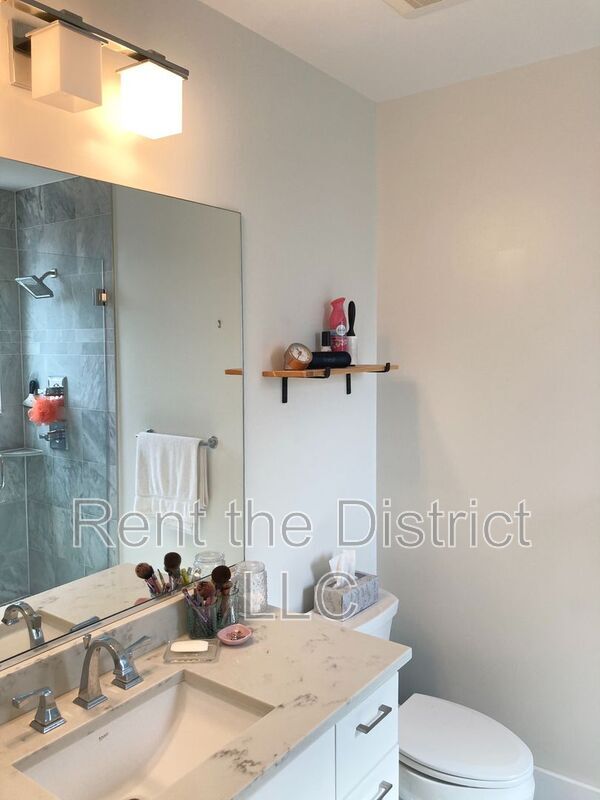 Building Photo - 4126 8th St NW