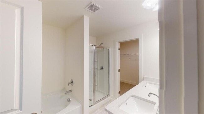 Building Photo - 2248 Mulsanne Dr