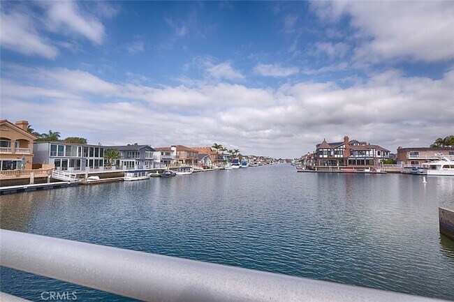 Building Photo - 3932 S Finisterre Dr