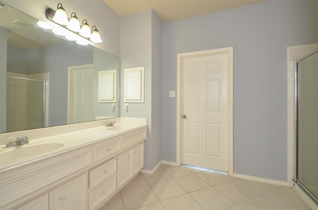Building Photo - 21323 Grand Hollow Ln