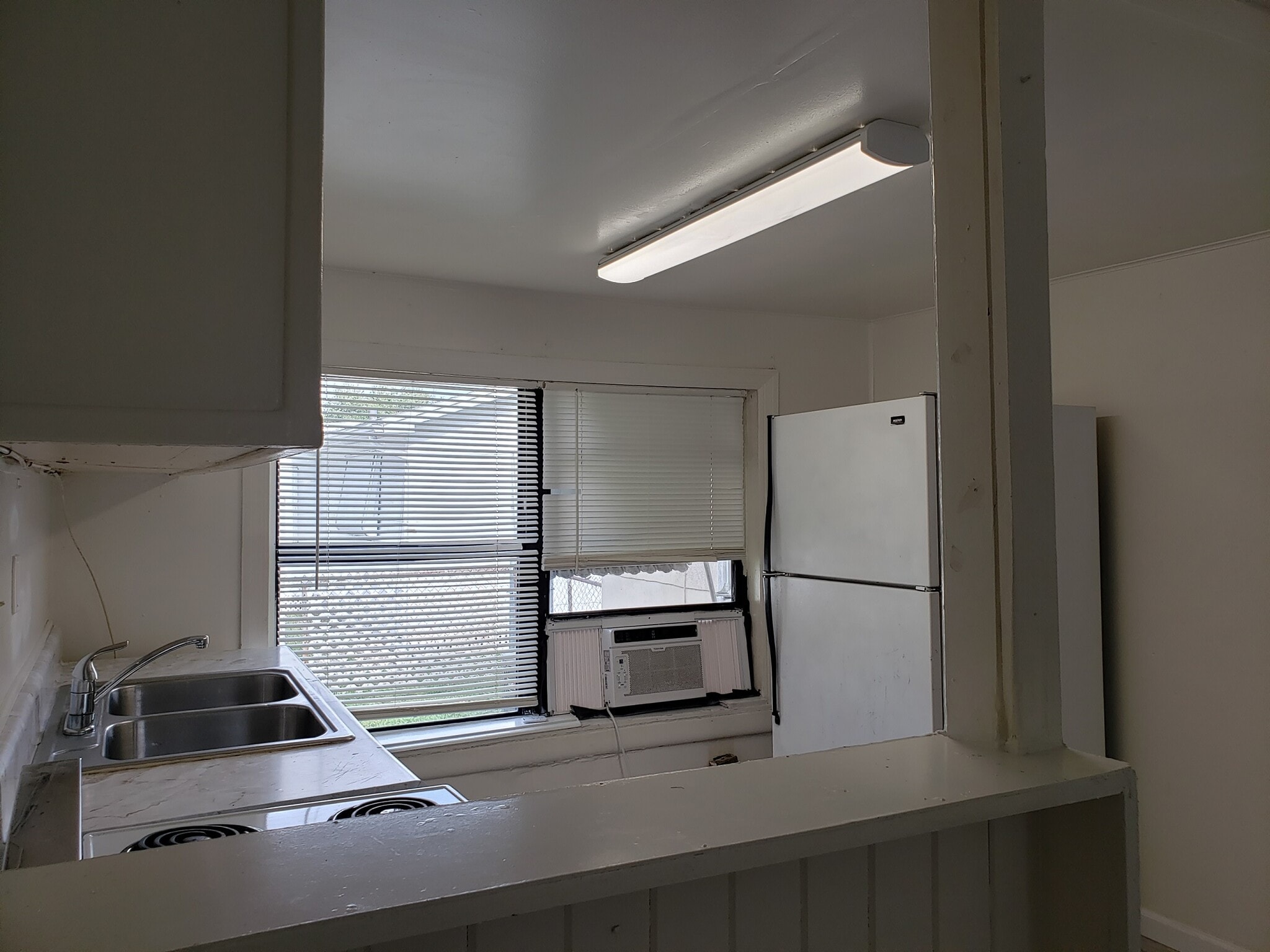 Building Photo - 3900 55th Ave N