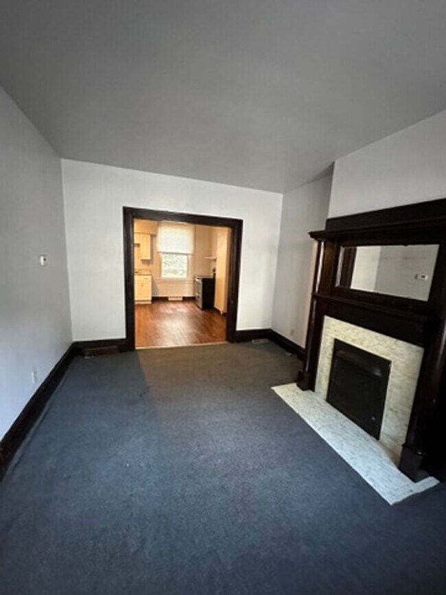 Building Photo - 526 Westinghouse Ave