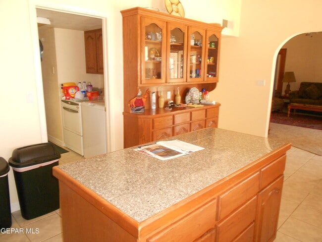 Building Photo - 1201 Brown Ridge Pl