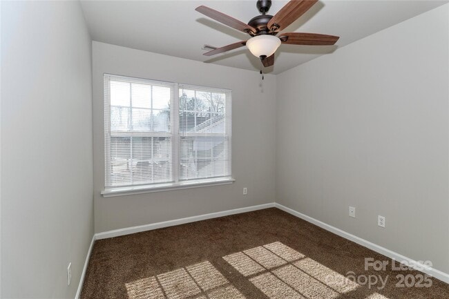 Building Photo - 153 Marakery Rd