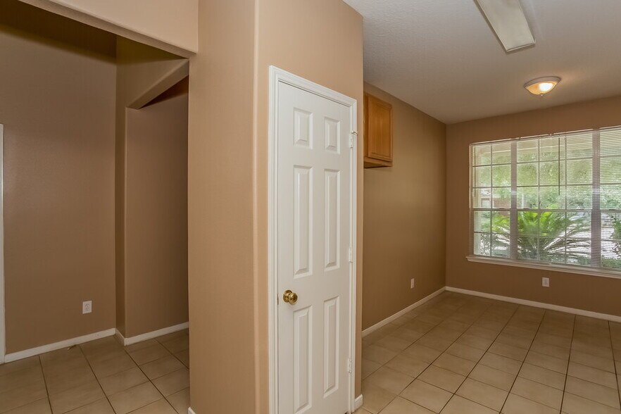 Building Photo - 20126 Rolling Hills Ln