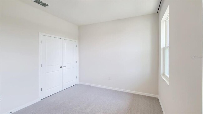 Building Photo - 10508 Chippewa Dr