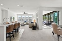 Building Photo - Luxurious Furnished Poolside Penthouse With Ocean Views!