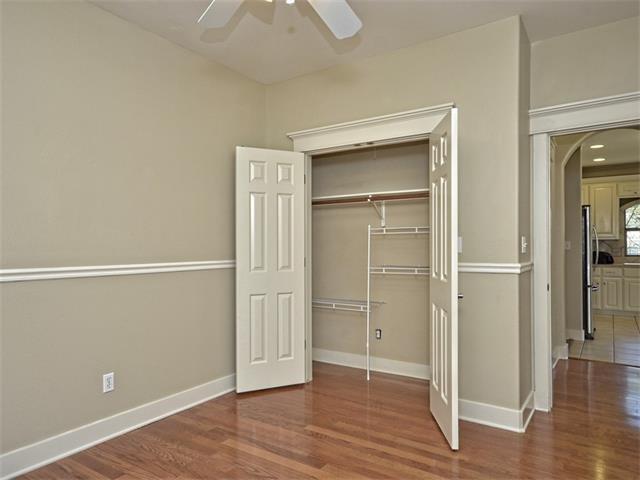 Building Photo - 3701 Robinson Ave