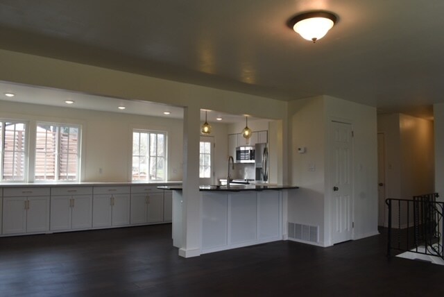 Building Photo - 64 Bogle Dr