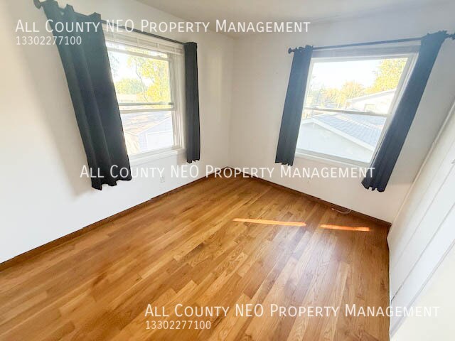 Building Photo - 2192 Hoch Dr