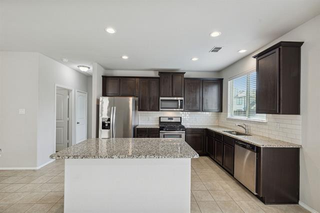 Building Photo - 2448 Open Range Dr