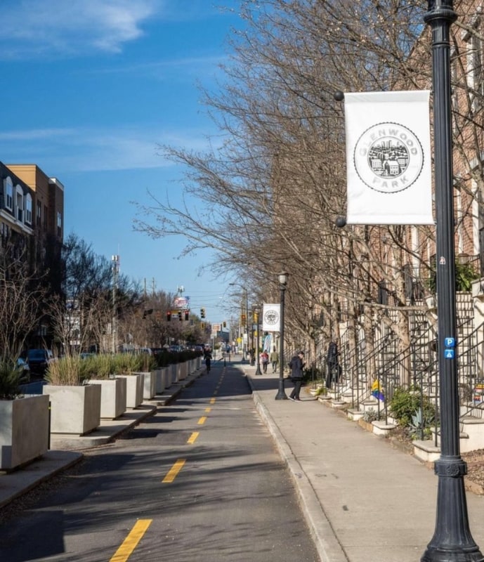 Building Photo - 947 N Ormewood Park Dr SE