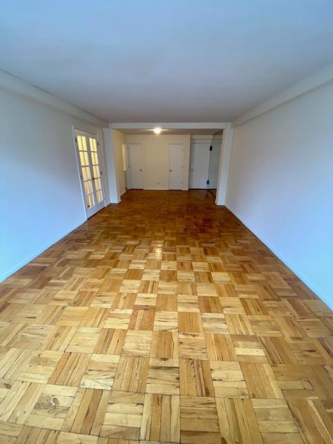 Building Photo - 420 E 64th St