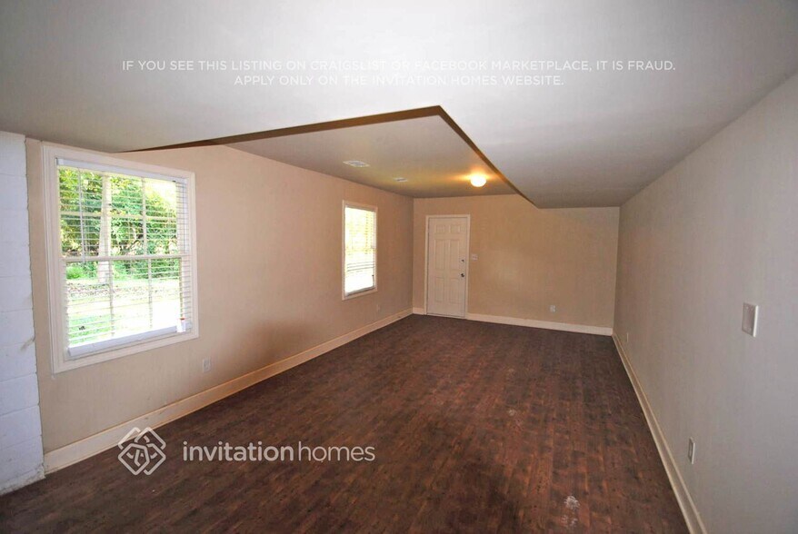 Building Photo - 4782 Nandina Ct NW