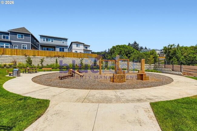 Building Photo - 12935 SW Tabor Ter