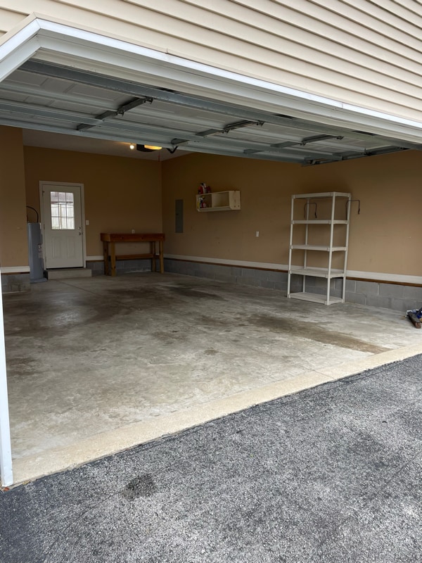 Building Photo - 9970 Alvaton Rd