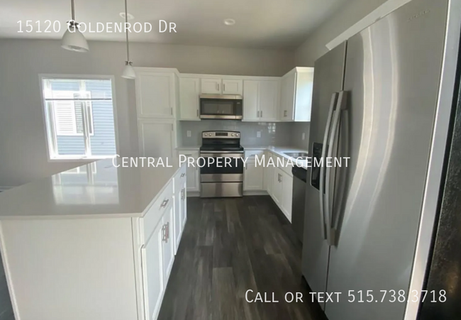 Building Photo - 15120 Goldenrod Dr