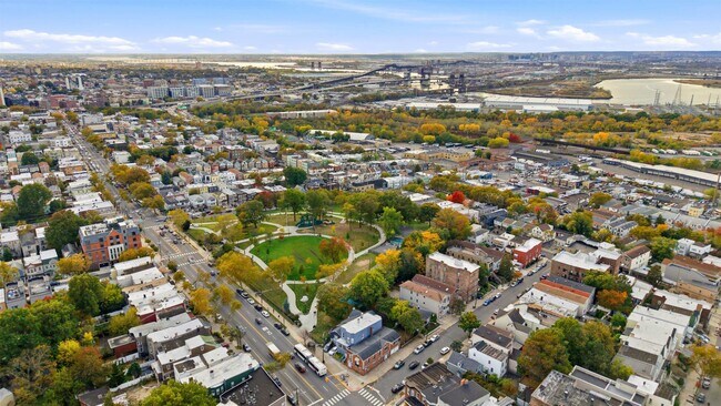 Building Photo - 3443 John F. Kennedy Blvd