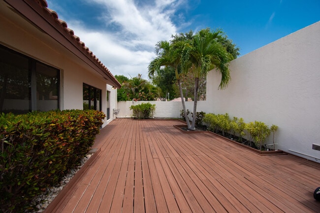 Building Photo - 21440 Campo Allegro Dr