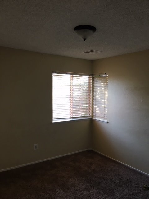 Building Photo - Silvercreek beauty. Come make this beautif...