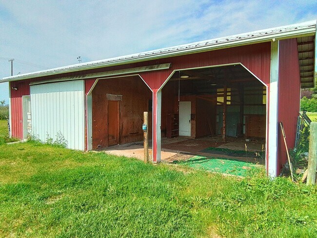 Building Photo - Single family home w / elbow room in Bozeman