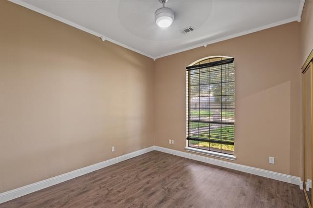 Building Photo - 2600 Northcrest Dr