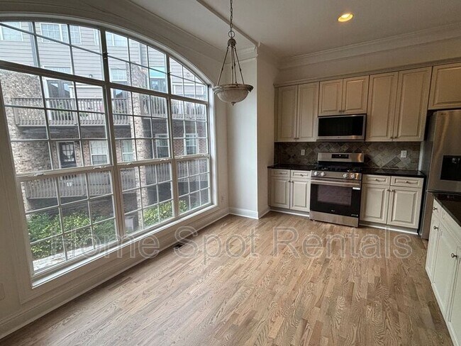 Building Photo - 2664 Rivers Edge Dr NE