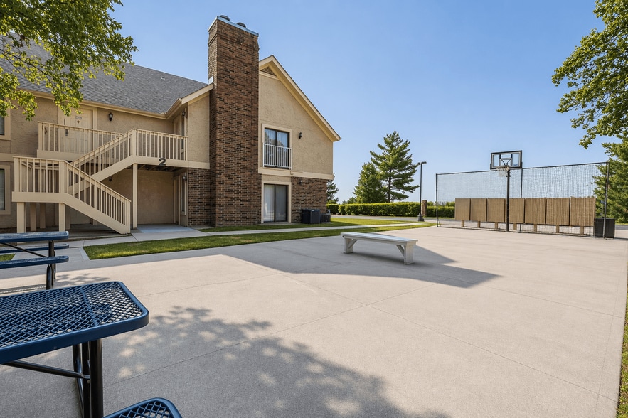Building Photo - Woodcrest