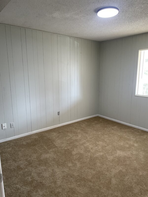 Building Photo - 1208 Bush River Rd