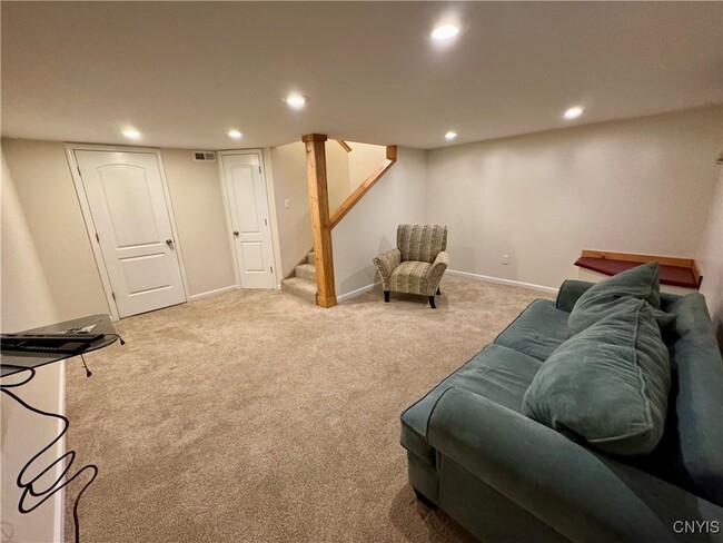 Building Photo - 8434 Bubbling Springs Dr